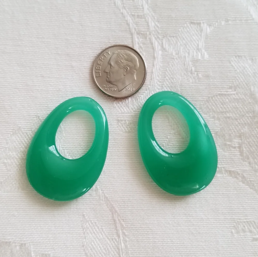 Vintage Translucent Jade Green Oval Hoop Pendants DIY Jewelry Charms - Set of 2